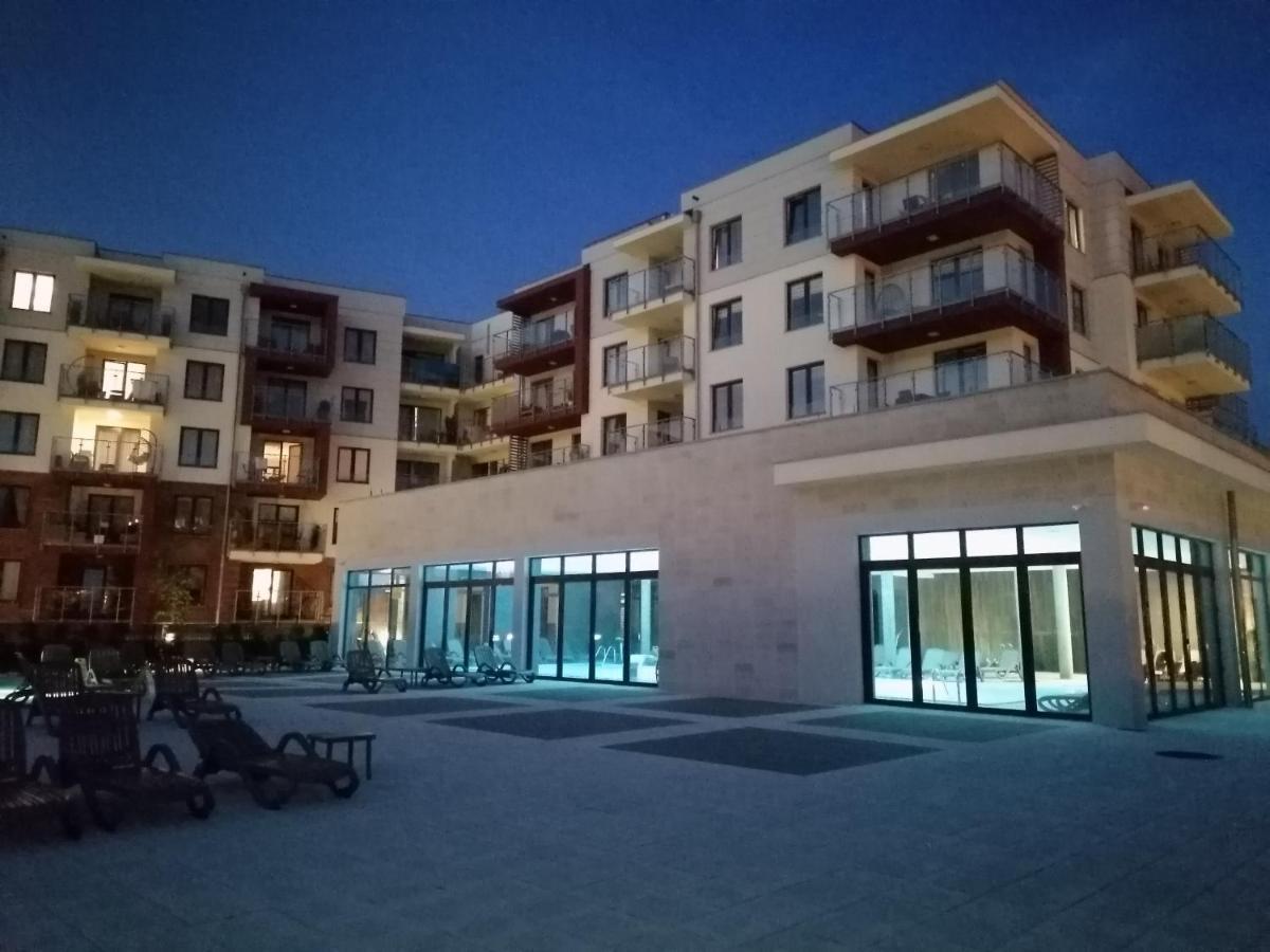 Apartment Polanki Park Aquarose Kolobrzeg- Basen,sauna,silownia,place Zabaw Dla Dzieci - Inclusive , Restauracja, Opcja-garaz *